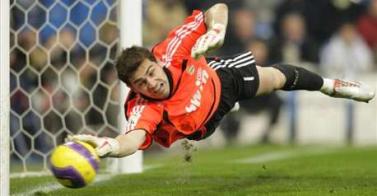 20080107141314-casillas.jpg